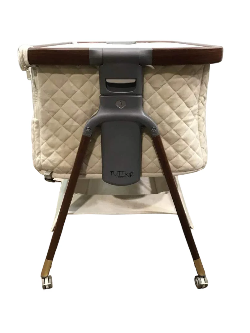 Tutti Bambini Cozee Luxe Bedside Bassinet, Cream/Walnut - Image 3