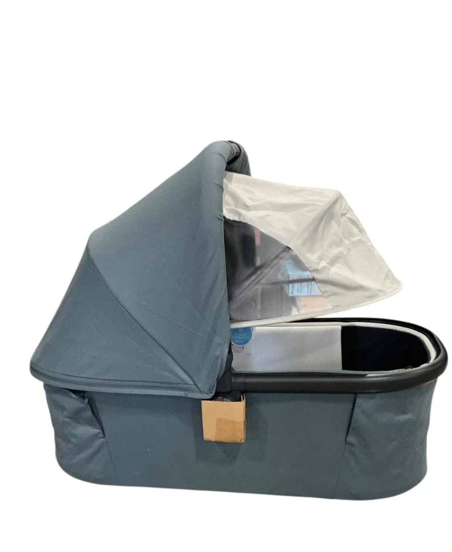 UPPAbaby Bassinet V3, Dillan (Stone Blue) - Image 2