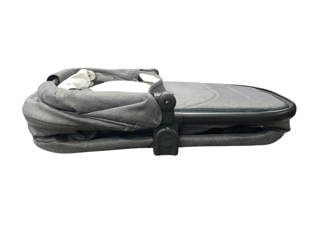 UPPAbaby Bassinet V3, Greyson (Charcoal Mélange) - Image 2