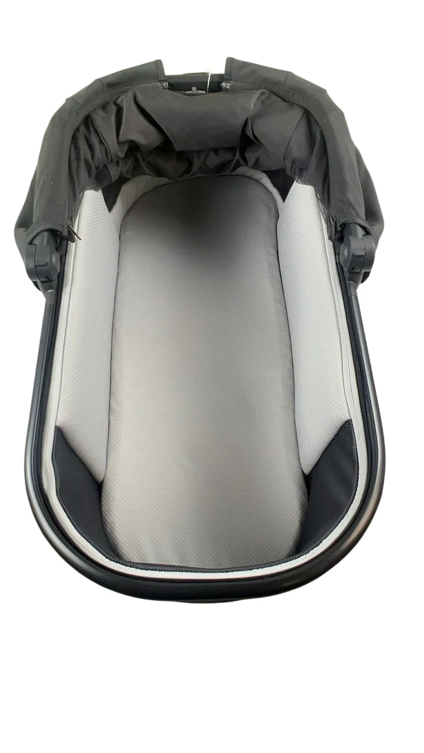 UPPAbaby Bassinet V3, Jake (Charcoal) - Image 5