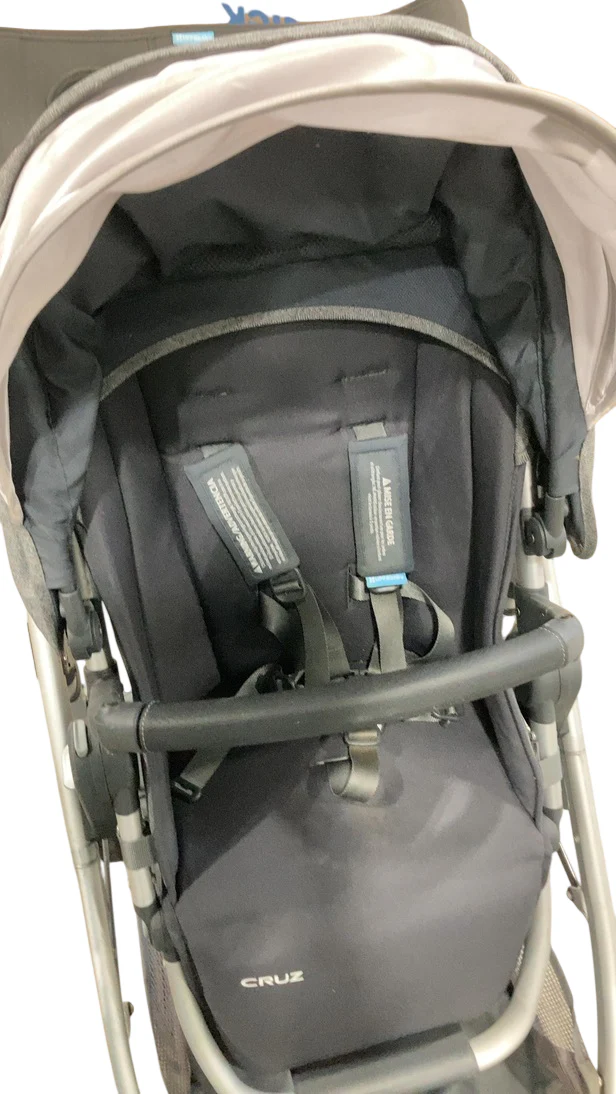 UPPAbaby CRUZ Stroller, Jordan (Charcoal Melange), 2018 - Image 3