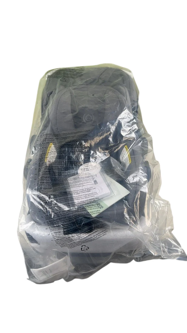 UPPAbaby Mesa V3 Infant Car Seat, 2025, Greyson (Charcoal Mélange) - Image 4