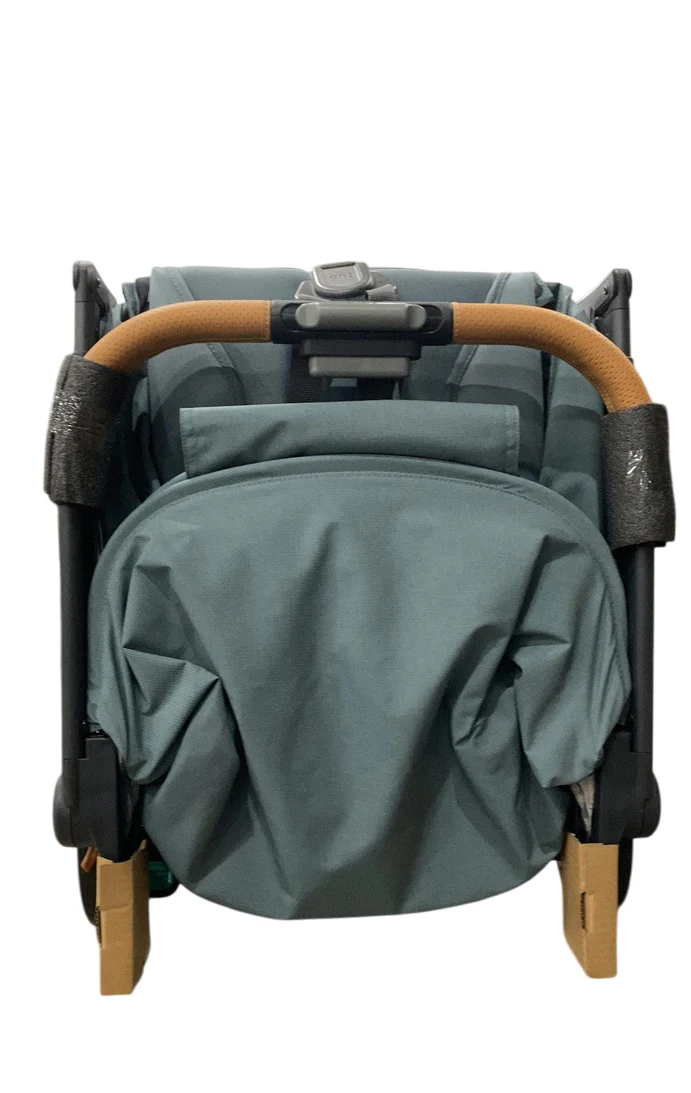 UPPAbaby MINU V3 Stroller, 2024, Dillan (Stone Blue) - Image 4