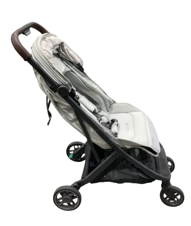 UPPAbaby MINU V3 Stroller, 2025, Savannah (Pearl Gray Jacquard) - Image 2