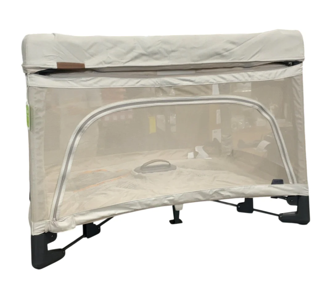 UPPAbaby REMI Playard, Charlie (Sand Melange) - Image 3