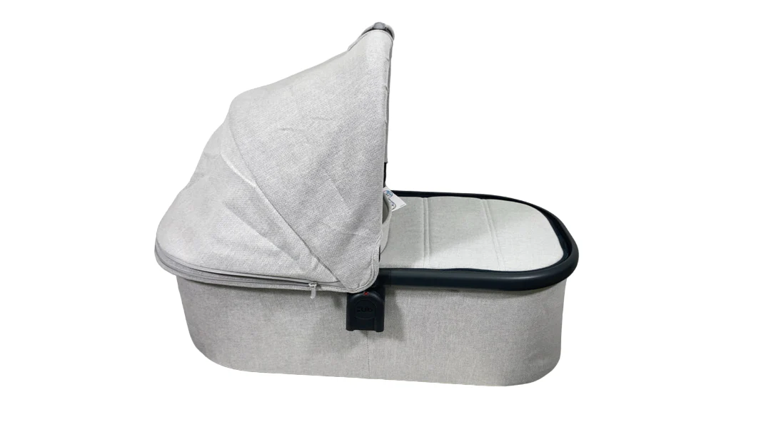 UPPAbaby V2 Bassinet, Anthony (White & Grey Chenille) - Image 2