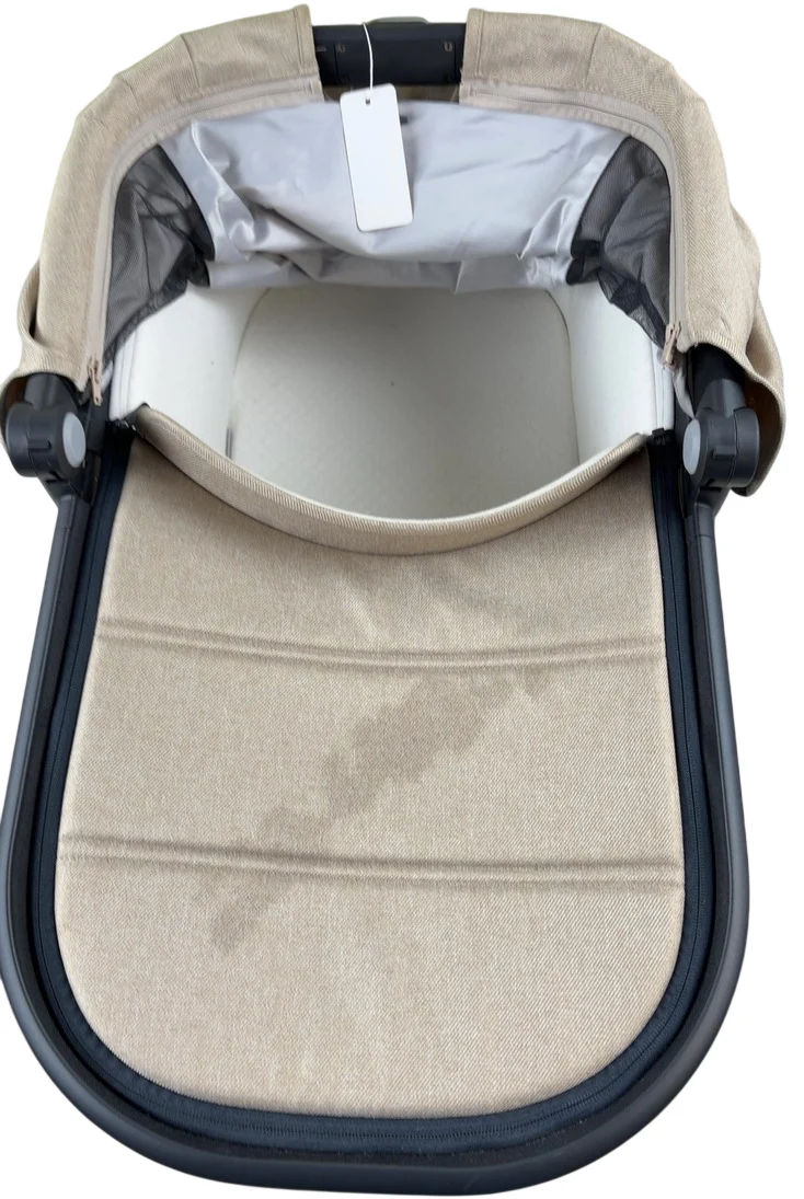 UPPAbaby V2 Bassinet, Bryce (White Marl) - Image 6