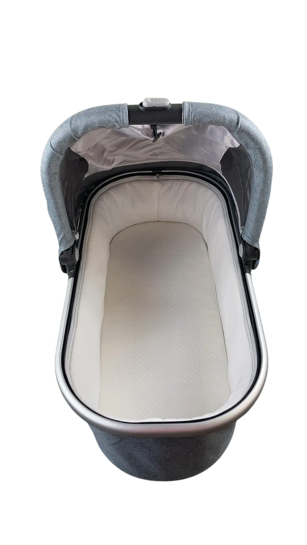 UPPAbaby V2 Bassinet, Gregory (Blue Melange) - Image 4