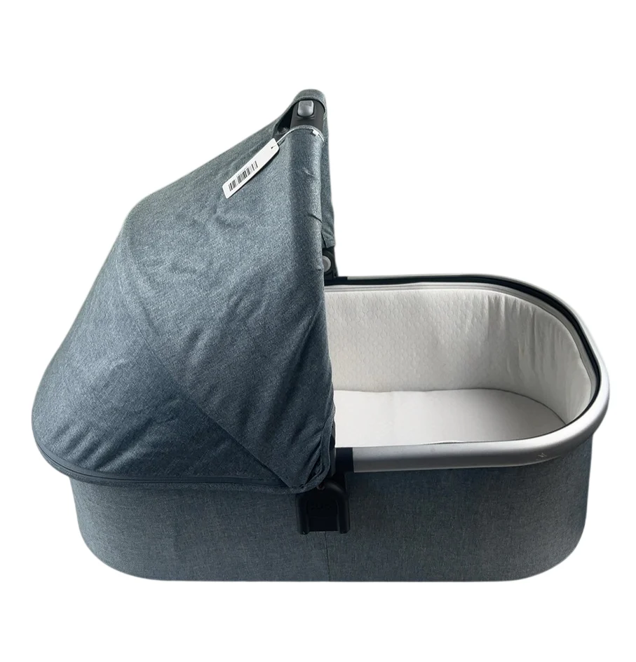 UPPAbaby V2 Bassinet, Gregory (Blue Melange) - Image 2