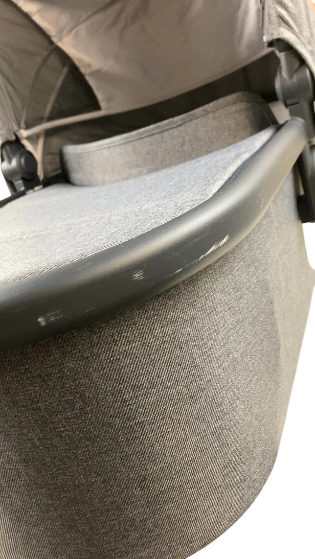 UPPAbaby V2 Bassinet, Greyson (Charcoal Melange) - Image 7