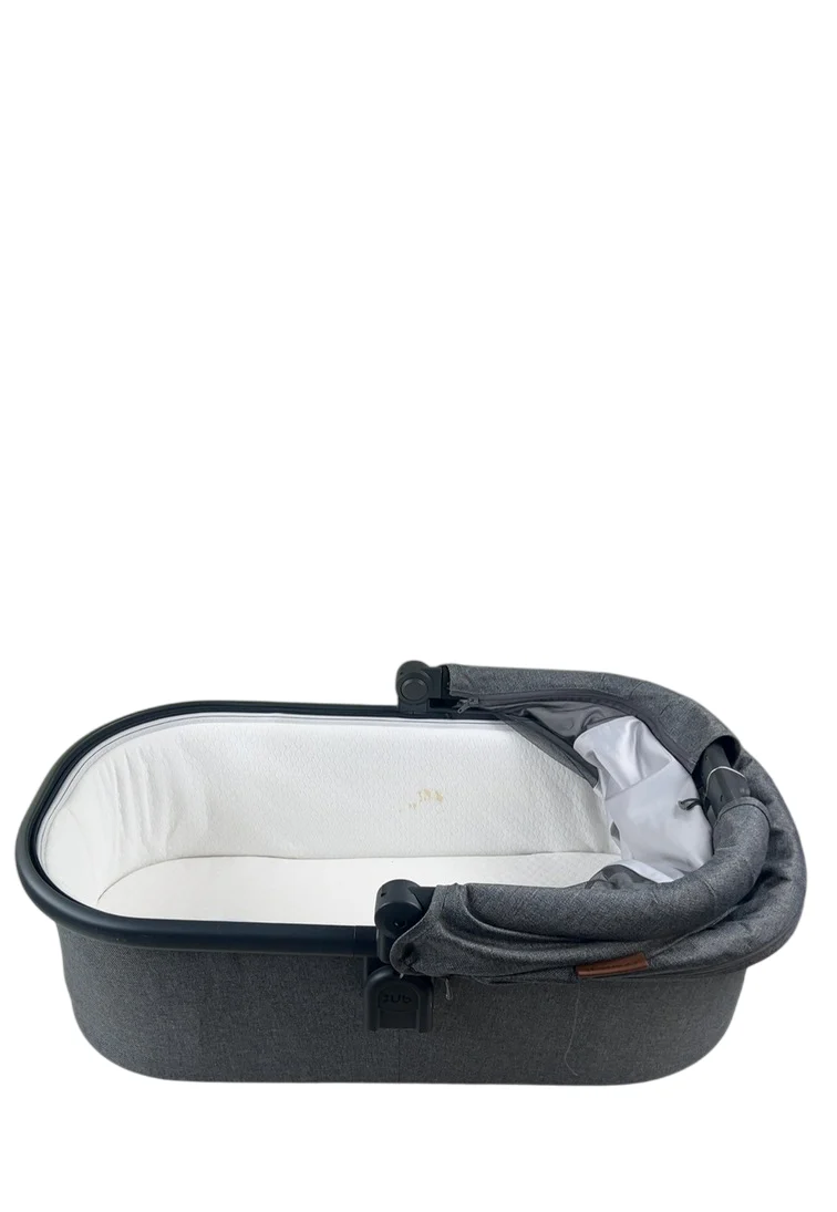 UPPAbaby V2 Bassinet, Greyson (Charcoal Melange) - Image 7