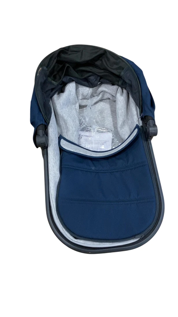 UPPAbaby V2 Bassinet, Noa (Navy) - Image 3