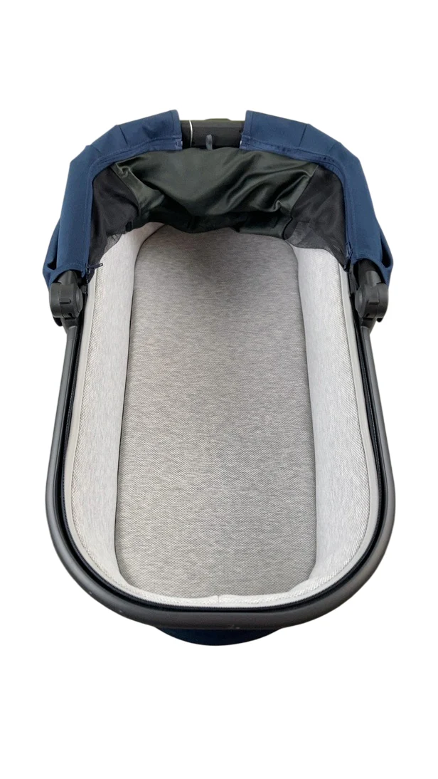 UPPAbaby V2 Bassinet, Noa (Navy) - Image 6