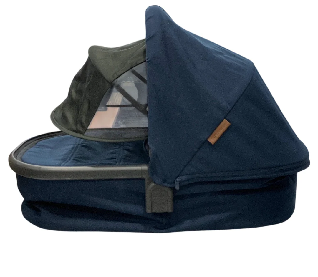 UPPAbaby V2 Bassinet, Noa (Navy)