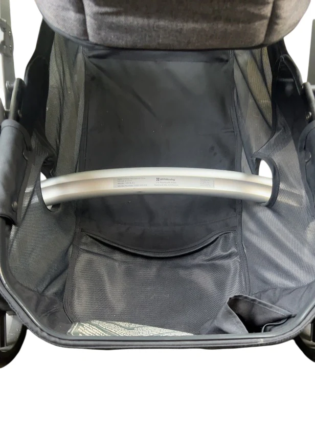 UPPAbaby VISTA V2 Stroller, 2020, Jordan (Charcoal Melange) - Image 9