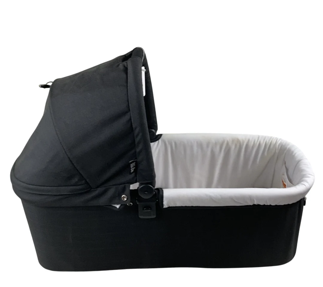 Valco Baby Snap Duo Trend Bassinet, Charcoal - Image 2