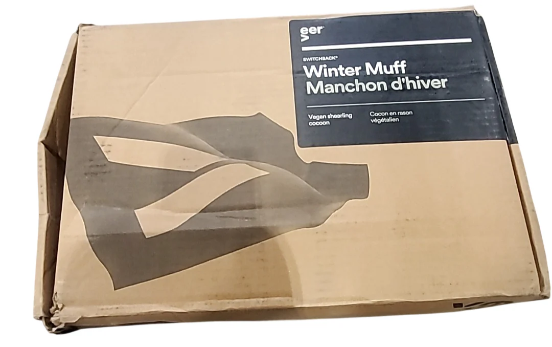 Veer Switchback Winter Muff, Cross Stitch - Image 3