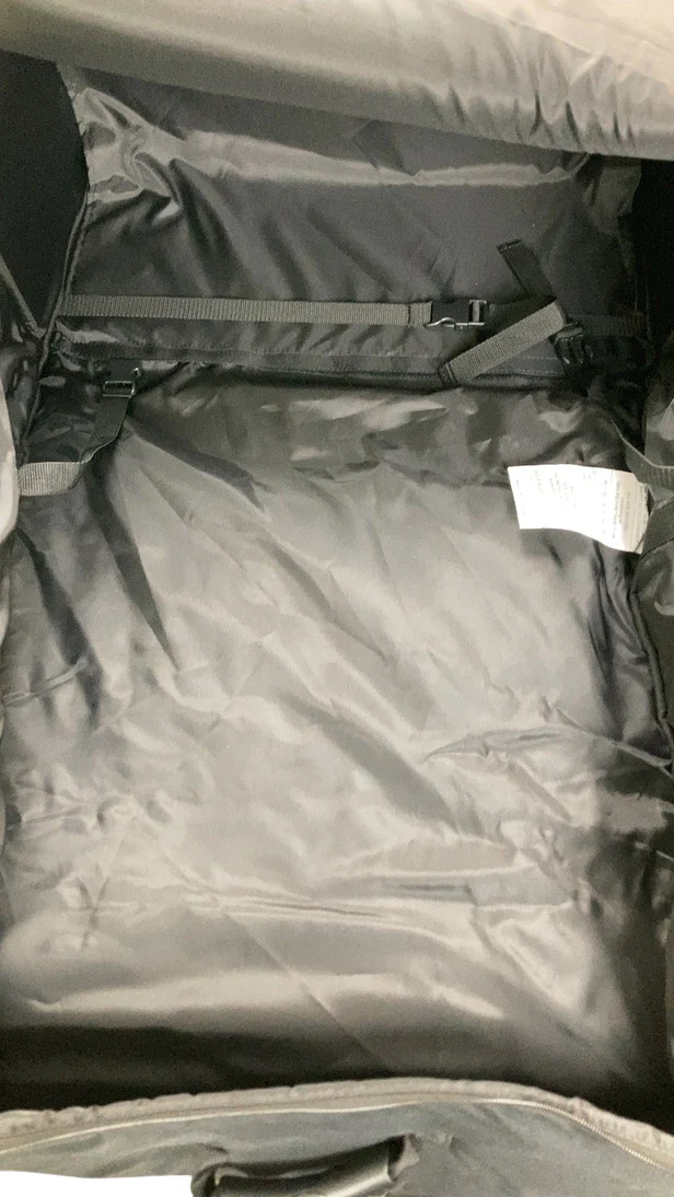 Veer Travel Bag, Black - Image 4