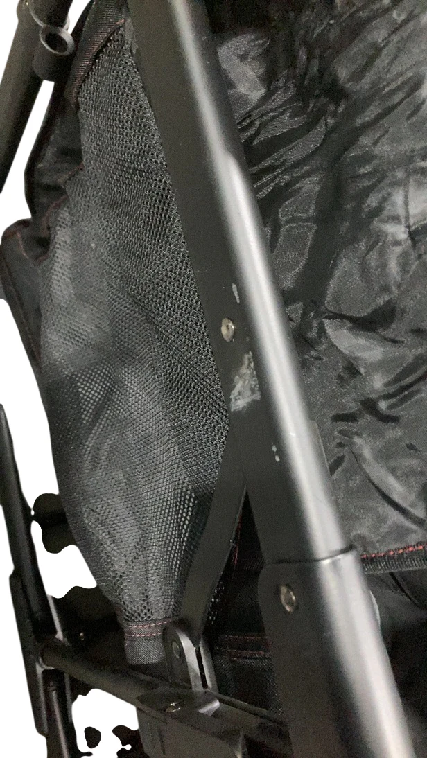 Wonderfold W4 Elite Stroller Wagon, 2025, Black with Red Stitching - Image 4