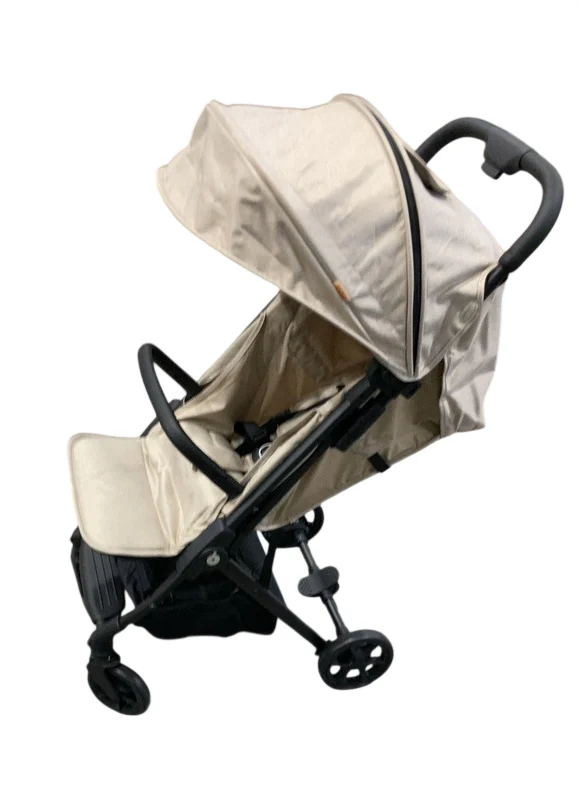 Zoe The Traveler Stroller, Sand, 2025 - Image 3